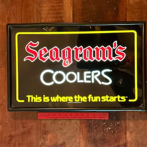 Vintage 1980s Seagram’s Coolers Bar Light - Great Old Sign!