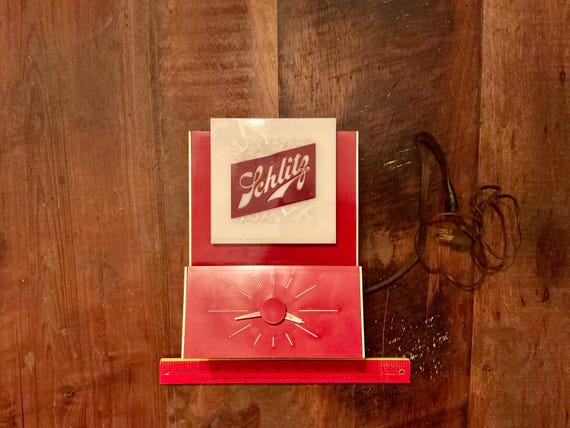 Vintage 1965 Schlitz Beer Clock Lighted Bar Sign - Rare Find!! - Etsy