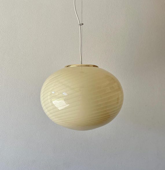 Precious Light: Large Vintage Murano Ceiling Lamp by EFFETRE from the 1970s - Swirl Chandelier in vintage Murano glass