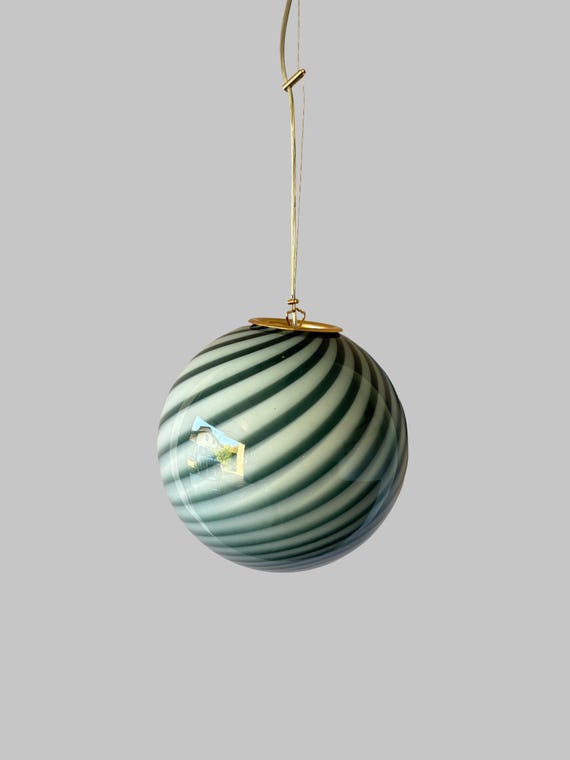 Lampadario di Murano a spirale, MURANO verde: realizzato a mano dai maestri vetrai di Murano