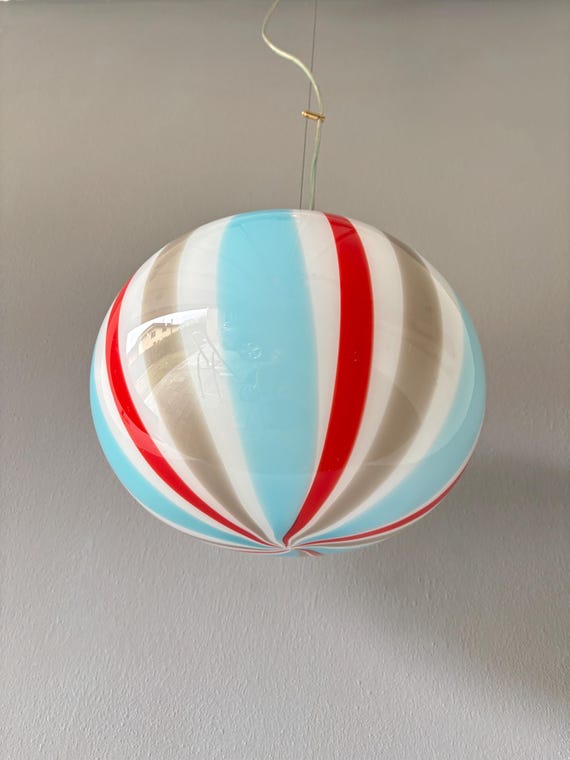 Lampadario in vetro di Murano filigrana con canne di Effetre Murano, soffiato a bocca e lavorato a mano