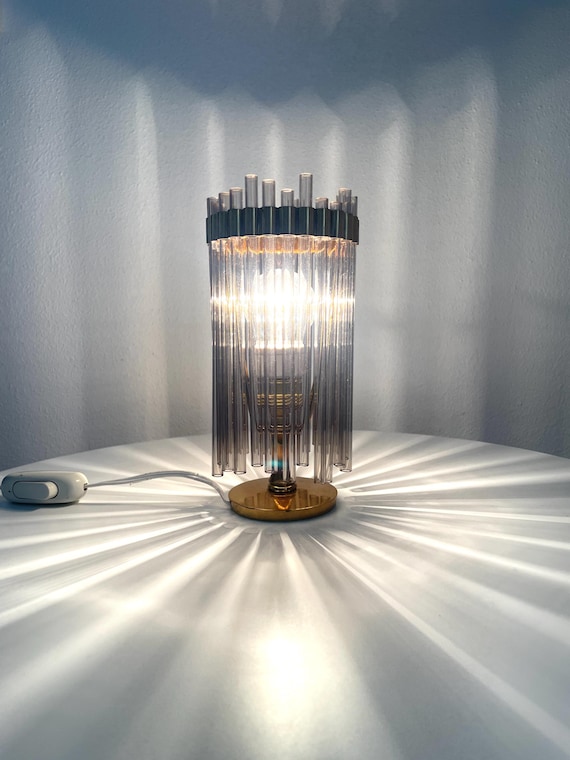 Lampada da tavolo vintage, anni '50 realizzata in ottone e tubi di vetro soffiato