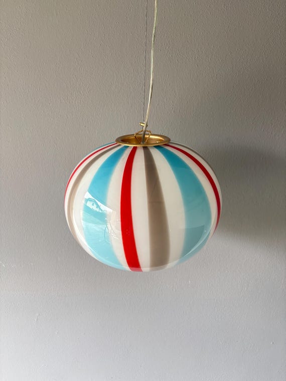 Lampadario in vetro di Murano filigrana con canne di Effetre Murano, soffiato a bocca e lavorato a mano