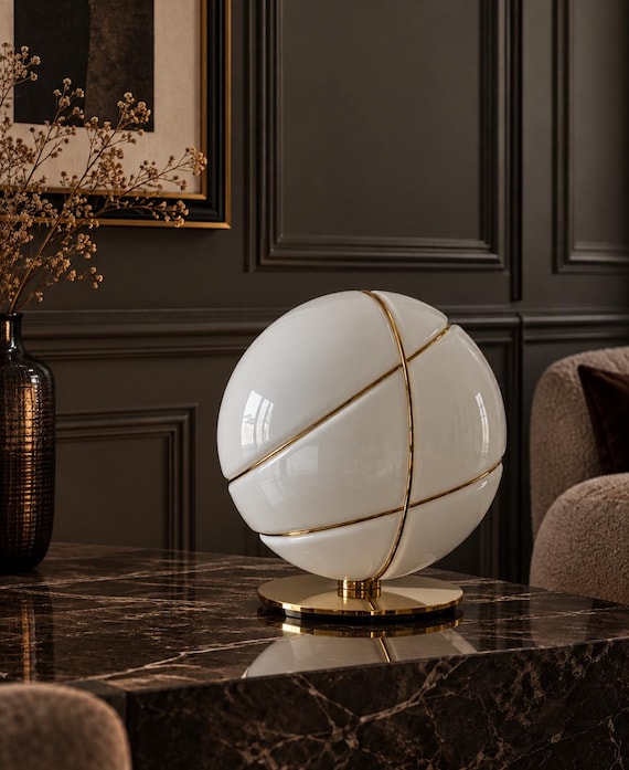 Lampada da Tavolo "ARMILLA" di Fabbian - Elegante in Vetro Soffiato di Murano con Finitura in Oro