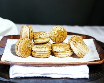 25 Pack Cinnamon Sugar French Macarons