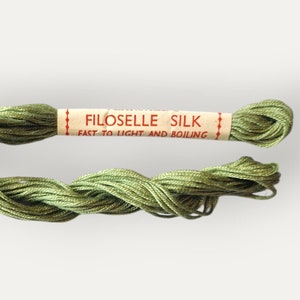 Vintage green embroidery silk (275X), Pearsall's Filoselle silk floss, silk thread for hand embroidery or cross stitch