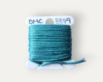 Fil de coton bleu DMC 3849 pour la broderie à la main ou le point de croix