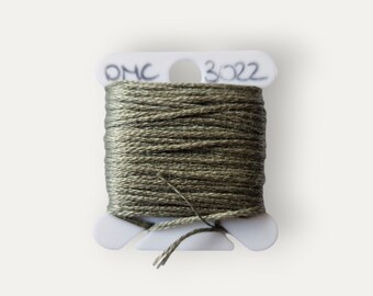 Filo di cotone a trefoli grigio DMC 3022 per ricamo a mano o punto croce