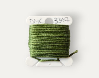 Fil de coton DMC 3347 vert pour la broderie à la main ou le point de croix