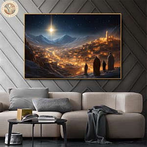 Könnte beinhalten: Ein digitales Gemälde eines sternenklaren Nachthimmels mit einem hellen Stern in der Mitte. Der Stern leuchtet über eine kleine Stadt mit Gebäuden und Lichtern. Drei Figuren stehen im Vordergrund und schauen zum Stern hinauf.