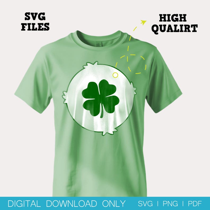 Op de afbeelding: Een lichtgroen t-shirt met een witte cirkel en een groen klaverbladontwerp. Het shirt heeft de woorden "SVG FILES" bovenaan en "HIGH QUALIRT" rechts. De onderkant van het shirt luidt "DIGITAL DOWNLOAD ONLY SVG | PNG | PDF".
