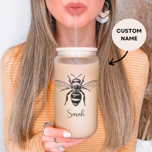 Personalized Bee Glass Ice Coffee Tea Cup, Custom Name Honey Bee Lover Gift For Beekeeper Tumbler, Honeybee Mug Birthday Gifts Mom Grandma
