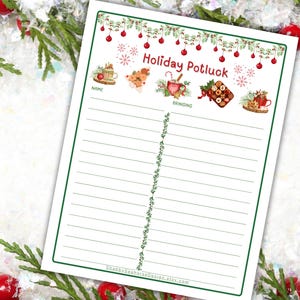 Könnte beinhalten: Ein weißes Papier mit grünem Rand und dem Schriftzug "Holiday Potluck" oben. Das Papier hat Linien zum Schreiben und Illustrationen von Weihnachtsleckereien. Der Hintergrund hat festliche Dekorationen.