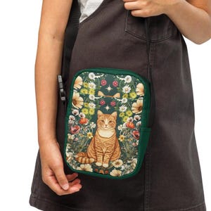 コテージコアの花柄猫柄の小さなユーティリティクロスボディバッグ、調節可能なストラップ付き、子供用、携帯電話とミニウォレットポケット付きの大人用風変わりな財布