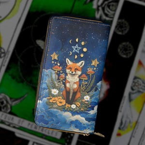 Renard bohème et phases de lune, portefeuille zippé en cuir végétalien, pochette mystique en cottagecore avec porte-cartes et poche pour pièce de monnaie, cadeau floral sorcière