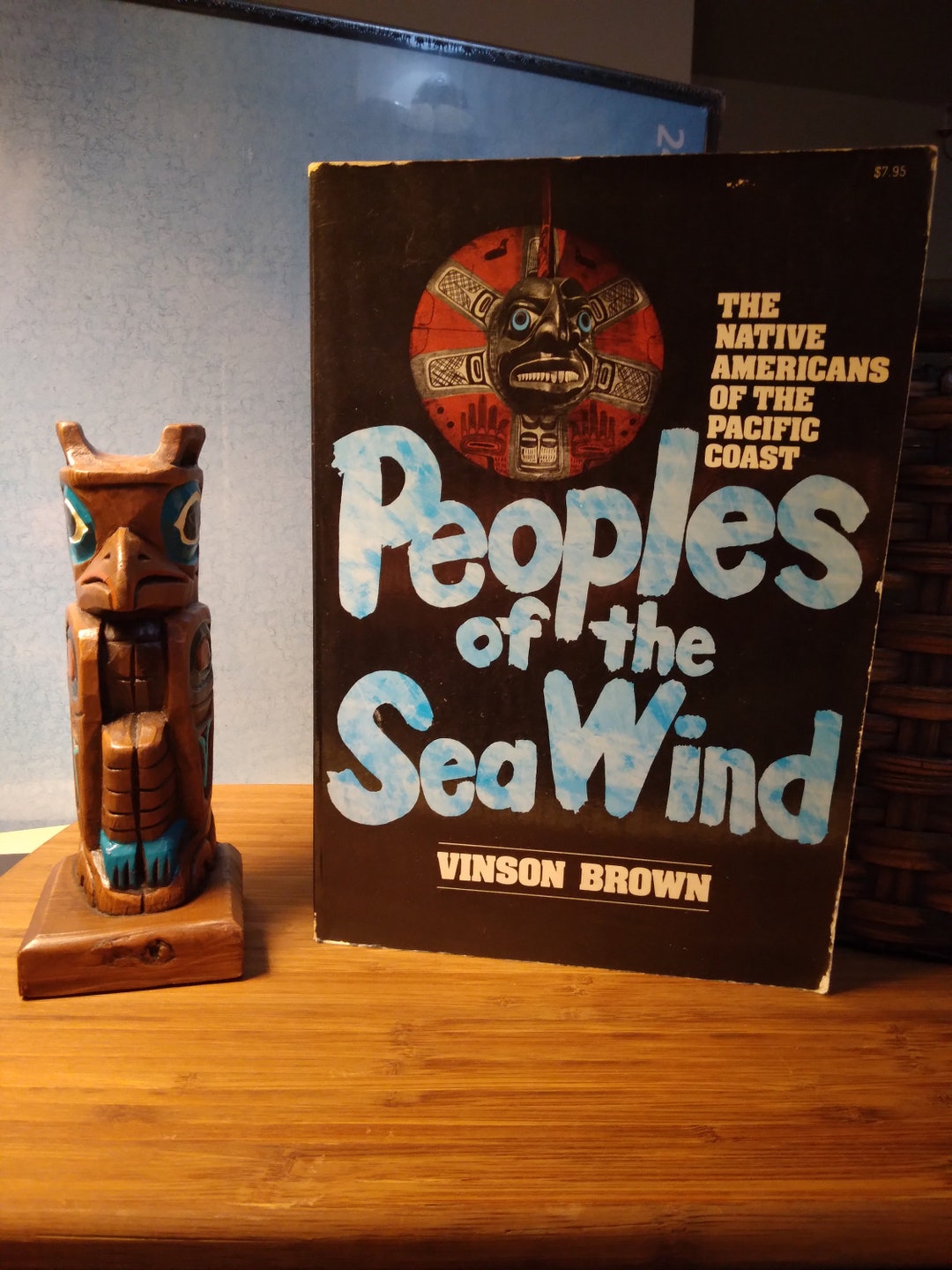 Vintage Kiana of Alaska Totem Carving 7 and Peoples of the Sea Wind SC