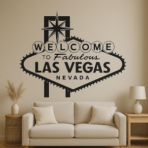 Adesivo de parede incrível de Las Vegas – silhueta de cidade com cartas de baralho, dados e letras iluminadas para sala de estar, bar ou trailer para fãs de Las Vegas