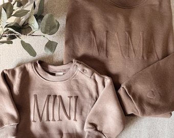Personalisierte Mama und mich passender Puff Vinyl-Bekleidung / Rundhalsausschnitt, Bubble-Strampler, Mama, Mini, Benutzerdefiniert, Neutral, Hülsenanpassung