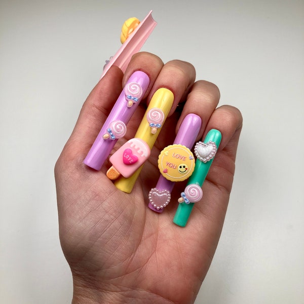 Press-On-Nails XXXL bonbons| 22 faux ongles réutilisables bijoux multiples couleurs / shooting clip vidéo cosplay fête mariage soirée