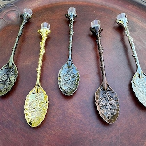 Altar Spoon: Herbal Spoon for Witches