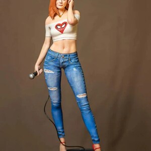 Kirsten Dunst Mary Jane Watson Avenger Unpainted Resin 8K 3D Model - Marvel's Timeless Icon