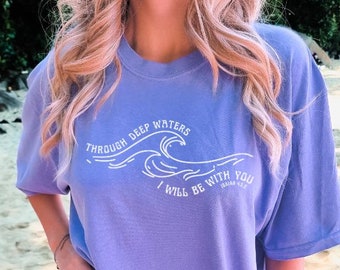 A través de aguas profundas estaré contigo Isaías Camiseta cristiana de playa Jesús Océano Chica de coco Camiseta cristiana playera de estilo inspirado en el océano
