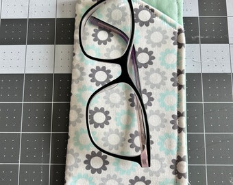 Blue Flower Glasses Case
