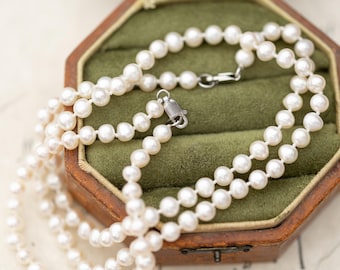 Conjunto de collar y pulsera de perlas auténticas vintage, anudado a mano en plata de ley.