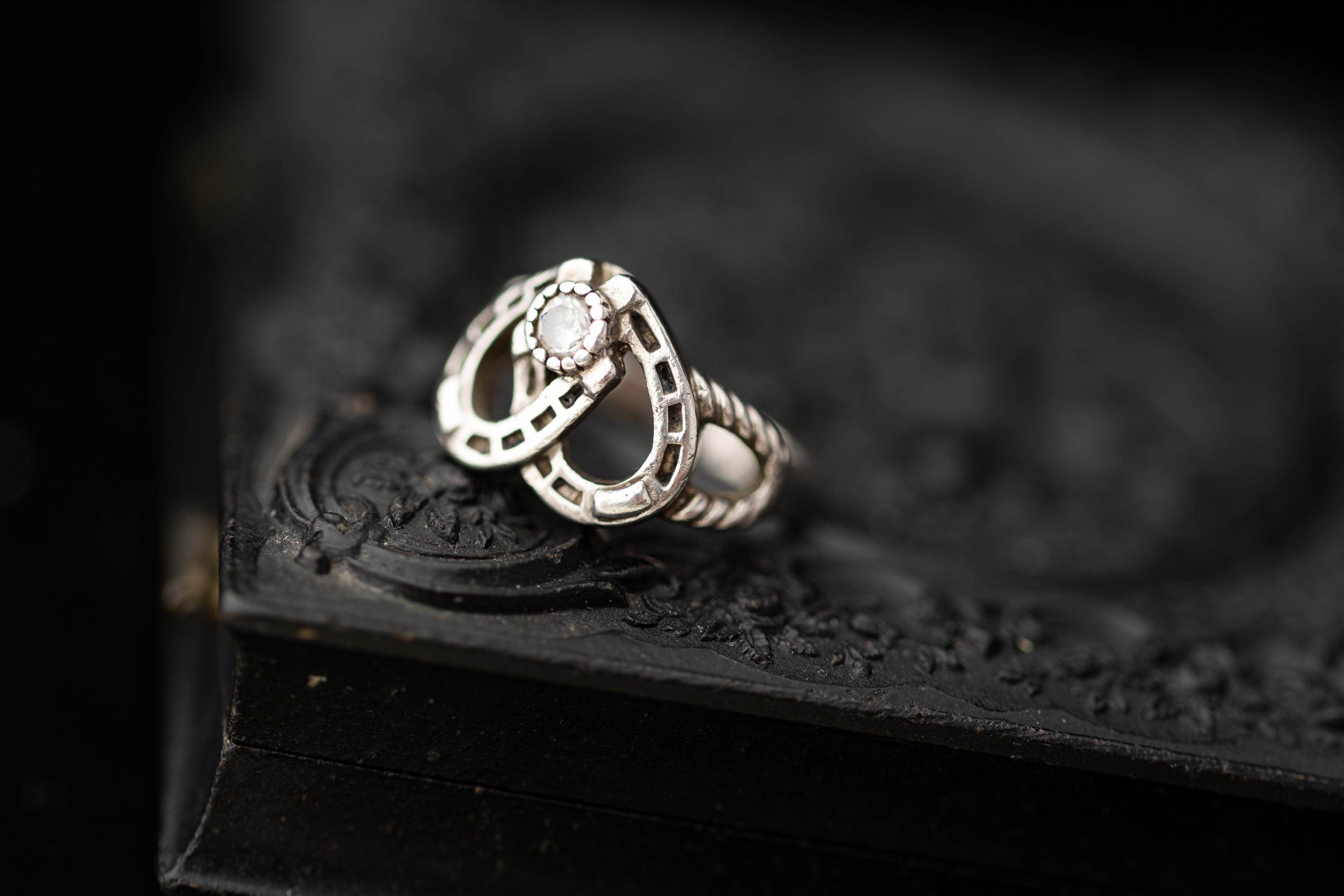 Horseshoe Ring Vintage - Etsy