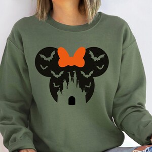 Magical Land Halloween Sweatshirt, Trendy Sweatshirt, Disneyland Sweatshirt, Oversized Sweatshirt, Halloween Sweatshirt, Disney T-shirt