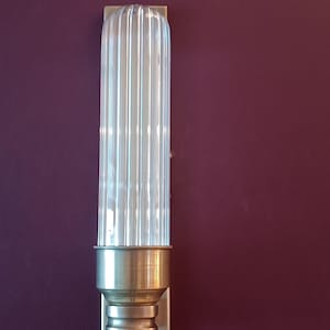 Vintage Brass Wall Sconce: Elegant Home Lighting Fixture