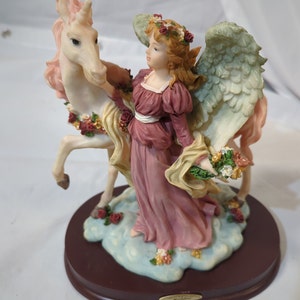 Montefiori Collect - Etsy