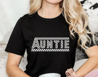 Checkered Retro Auntie Shirt Varsity Aunt T-shirt Mother's Day Gift Aunt to be Shirt Cool Aunt Tee Pregnancy Announcement Gifts for Sister