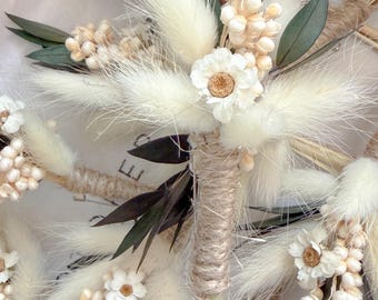 Eucalyptus & Baby’s Breath Dried Flower Wedding Boutonniere