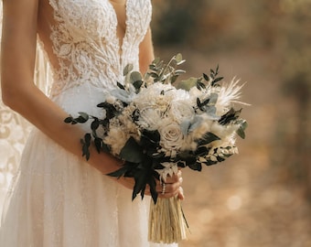 White Preserved Rose Bridal Bouquet / Bridesmaid Ivory& Green Bouquet/ Boho Wedding flowers/Dried Flowers/ Rustic Wedding Flower