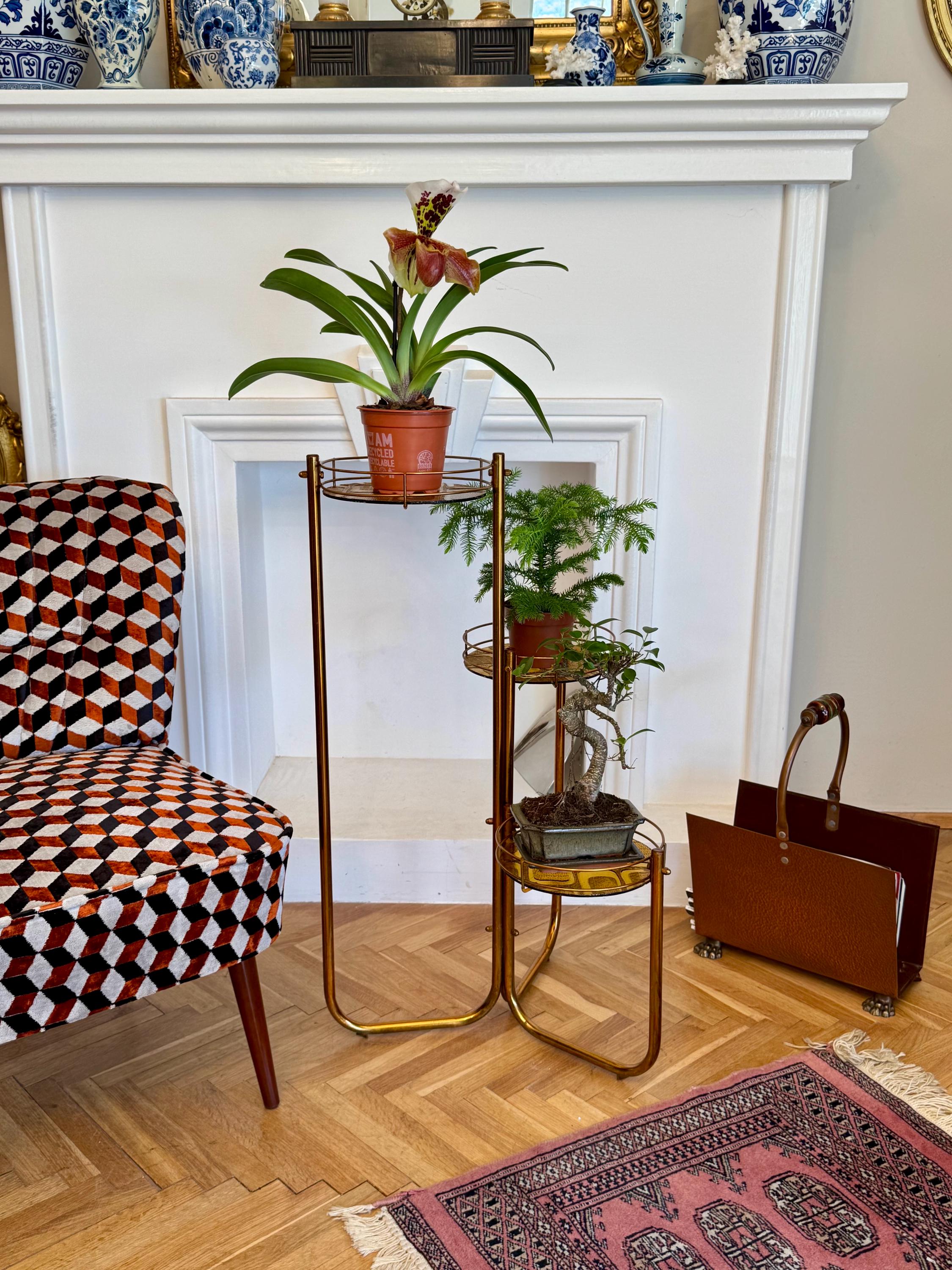 ヴィンテージ60〜70s花柄の金属製フロアスタンド Vintage Hollywood Regency Brass Plant Stand, Italy 1970s - Etsy