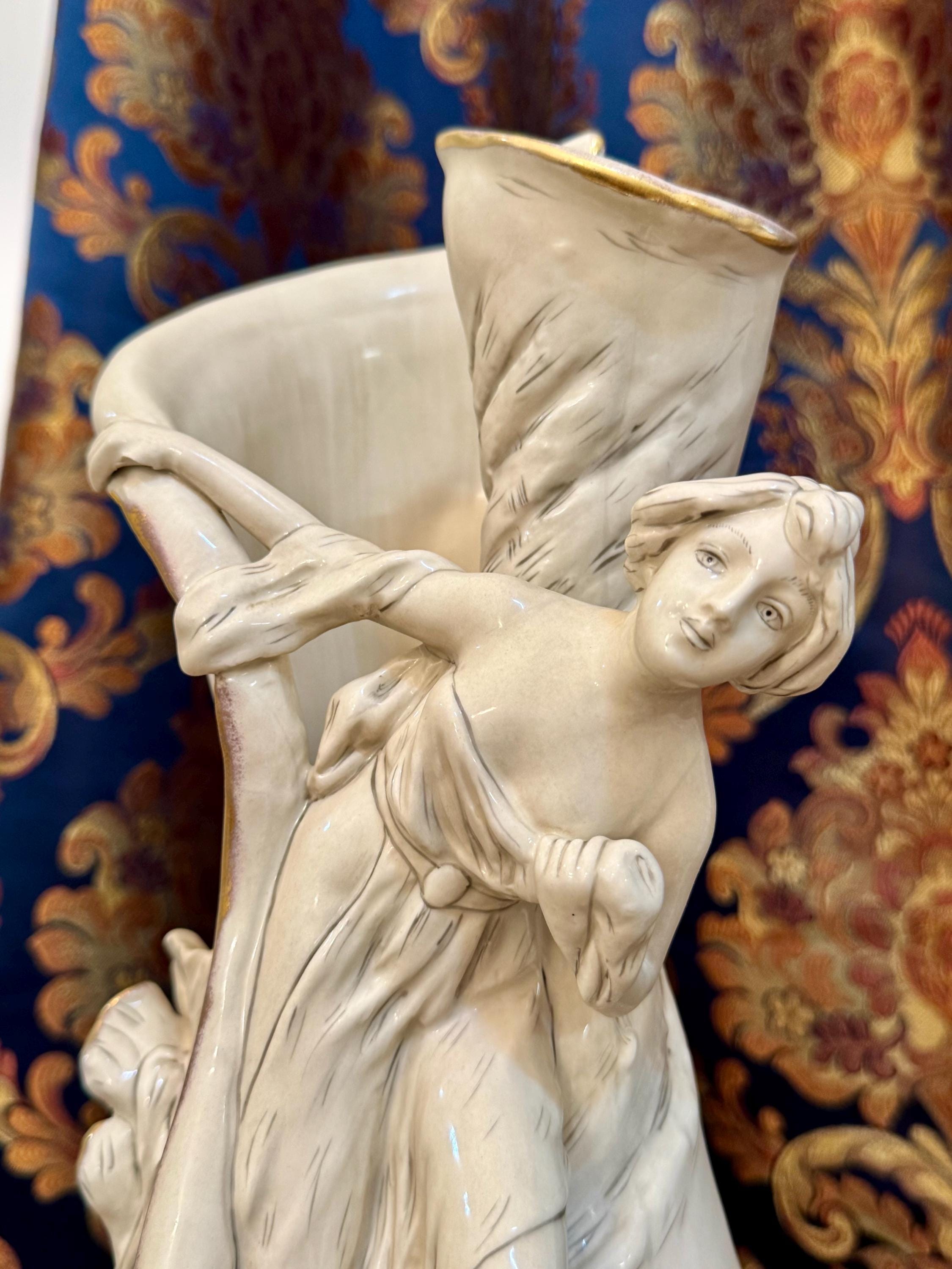 Royal Dux アールヌーボー様式の花瓶、ボヘミア 1950年代、2個セット