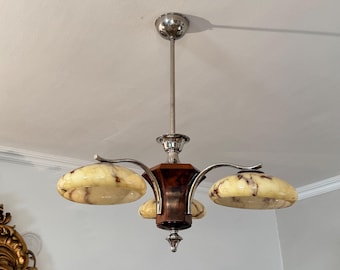 Lampadario Art Déco in vetro marmorizzato color noce e cromo, Vienna anni '30