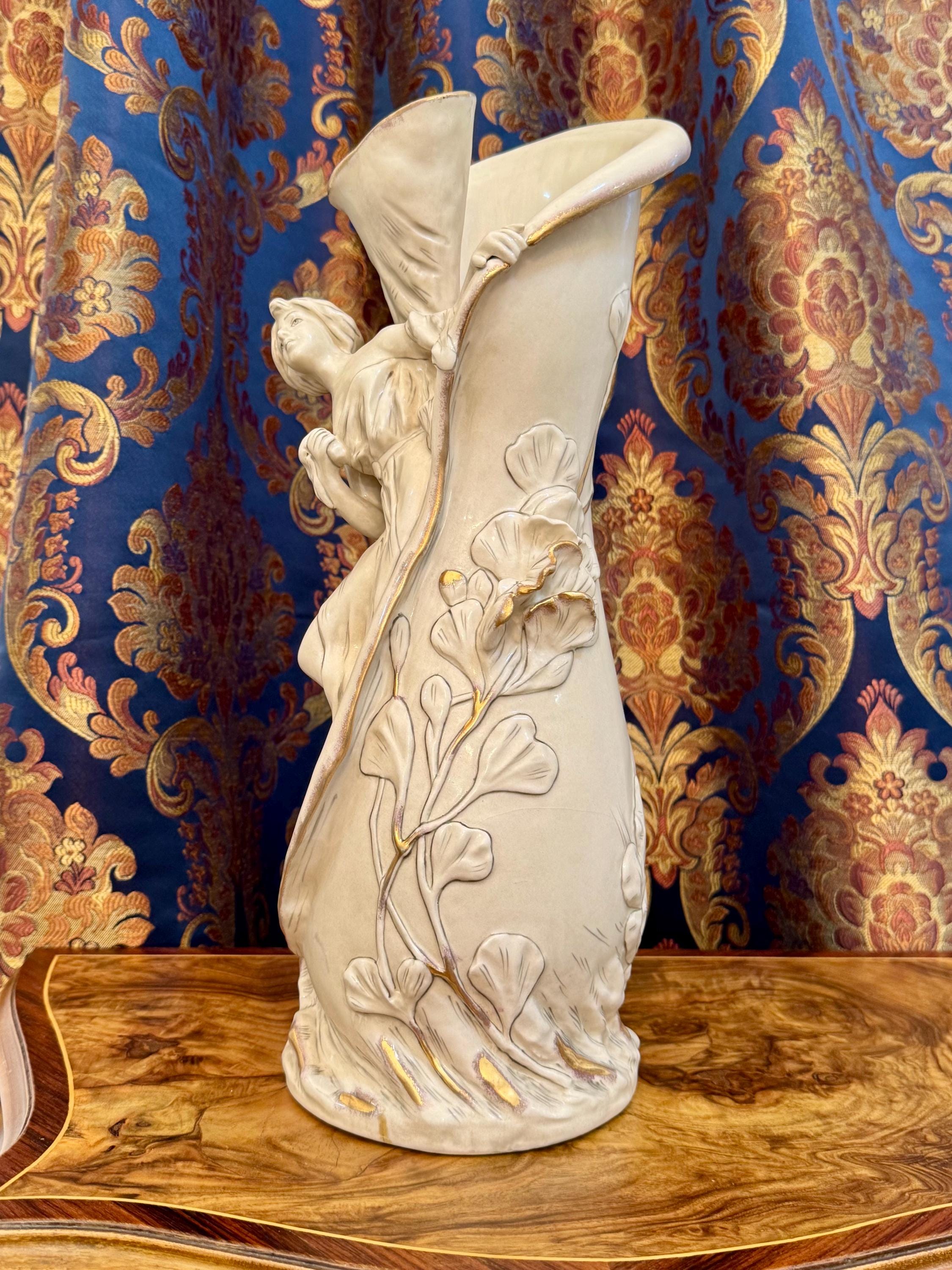 Royal Dux アールヌーボー様式の花瓶、ボヘミア 1950年代、2個セット