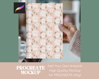 Peut inclure: Une maquette d'un carnet à motifs floraux roses et blancs. Le carnet est tenu par une main. Le texte "PROCREATE MOCKUP" est en bas de l'image. Le texte "Add Your Own Artwork! High-Quality Mockup for PROCREATE Only!" est également inclus.