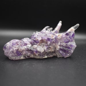 Amethyst chips dragon