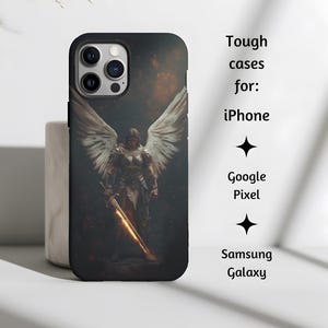 Funda para teléfono católica con la espada de fuego de San Miguel Arcángel, carcasa resistente con ilustración de San Miguel para iPhone, Google Pixel y Samsung Galaxy.
