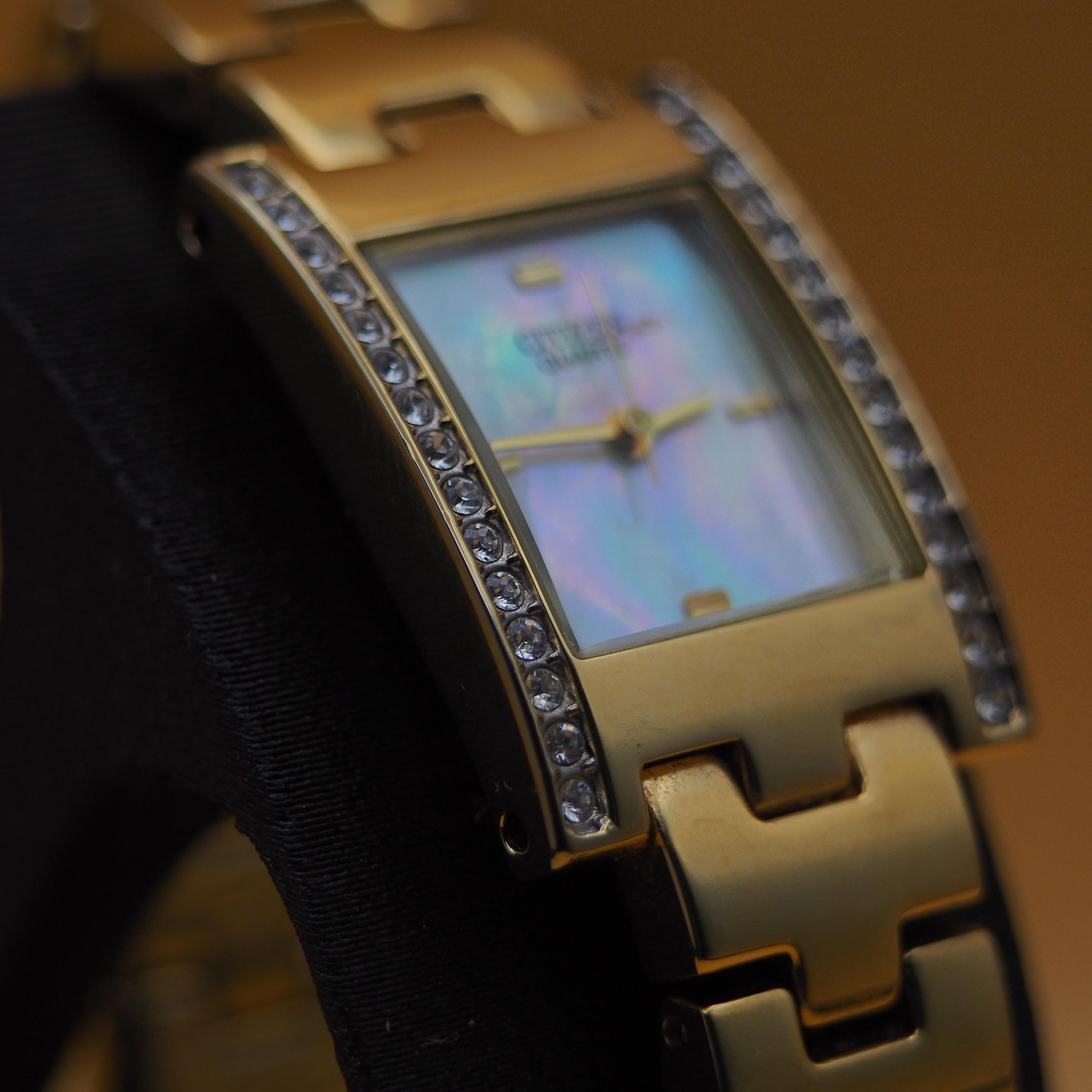 Citizen Gold Tone Women\'s Crystal Bracelet Watch with Mother-of-Pearl Dial Amazon.com: Citizen Women main image 3