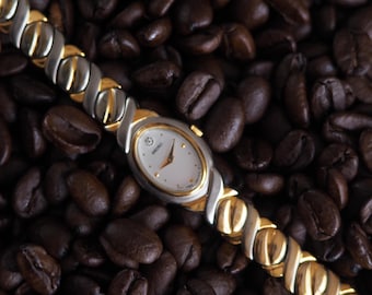 Seiko Oval Two-Tone XOXO Bracelet Watch | 1990s Japanese Quartz Y2K Revival