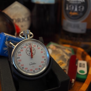 Cronómetro suizo vintage Chateau, mecánico, cromado, con temporizador de 1/10 de segundo