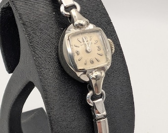 Zabytkowy damski zegarek Wittnauer z 10-karatowym złotem i 17J mechaniczny