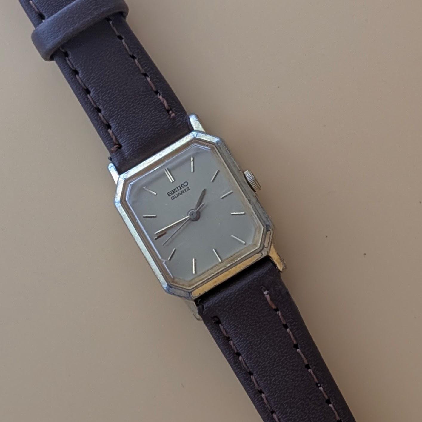Seiko 2021-5090 Octagonal Quartz | Silver Dial Dress Watch | 1975
