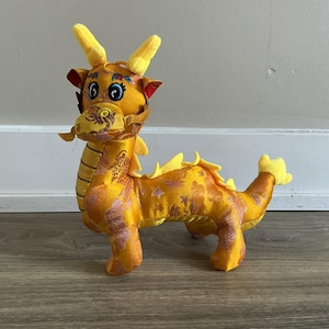 Figura de dragón chino Milaget Juguete de peluche de dragón