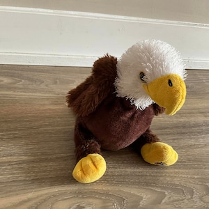Ganz Webkinz American Eagle Stuffed Animal Plush Toy 8.5&quot;