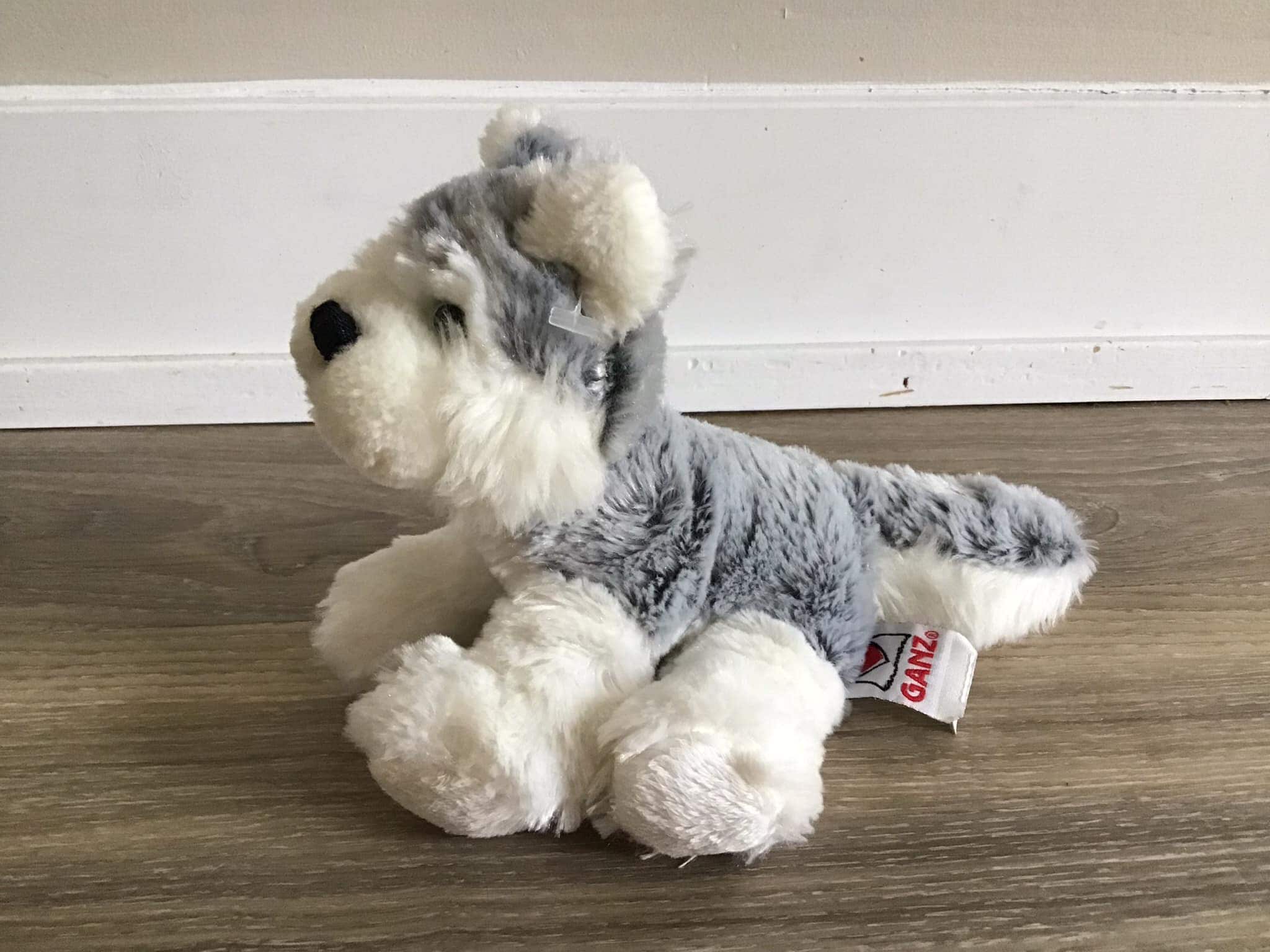 Ganz Webkinz Lil' Kinz Husky Stuffed Animal Plush Toy 7.5